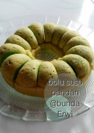 Foto resep Bolu susu pandan