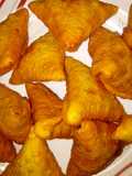 Dengu Samosa