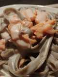 Linguine (canapa bio) con panna e salmone