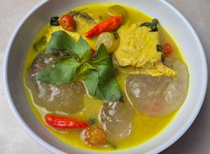 Foto resep Papeda kuah kuning ikan tuna asal maluku dan papua cocok untuk diet