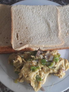 A picture of Bread with fried egg.