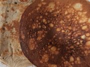 Una foto de tortitas de plátano