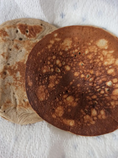 Una foto de Tortitas de avena y plátano