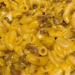 A picture of Instant Pot Cheeseburger Macaroni.