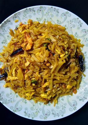 ডিম দিয়ে আলু ভাজি রেসিপির প্রধান ছবি