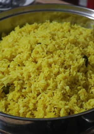 Foto resep Nasi kuning pake dandang