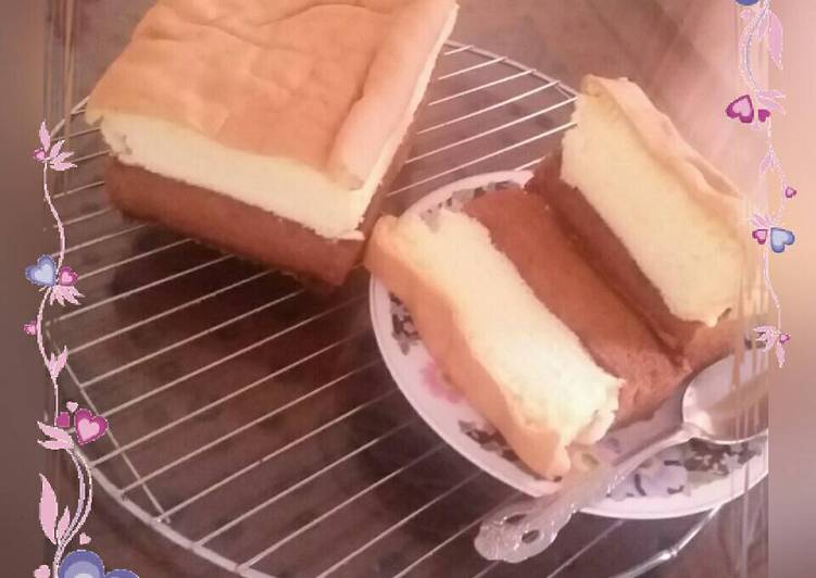 Resep Sponge Cake - Bolu Lapis Kuning Cokelat yang Enak Banget