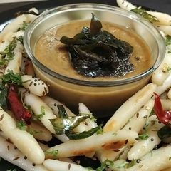 Steamed Rice fara | Chawal ke fare | A picture of Steamed Rice fara | Chawal ke fare | .