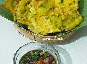 Foto resep 1030. Tempe Mendoan Daun Kucai dengan Sambal Kecap