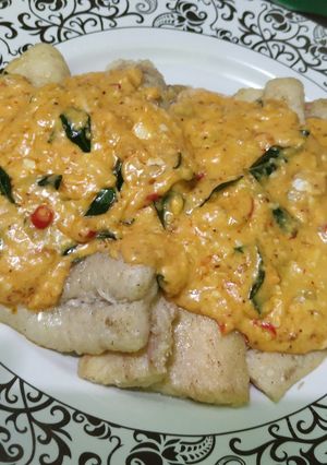 Foto resep Dory Fish with Creamy Salted Eggs Sauce - Keto