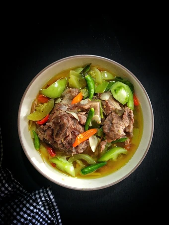 Cara Gampang Menyiapkan Resep Asem asem iga sapi Anti Ribet, Mantap