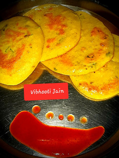 धुस्का उत्तपम (dhuska uttapam recipe in Hindi) रेसिपी मुख्य फोटो