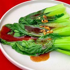A picture of Bok Choi with Garlic and Oyster Sauce.