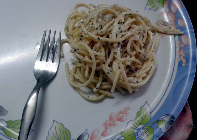 Simple Creamy fried Spaghetti
