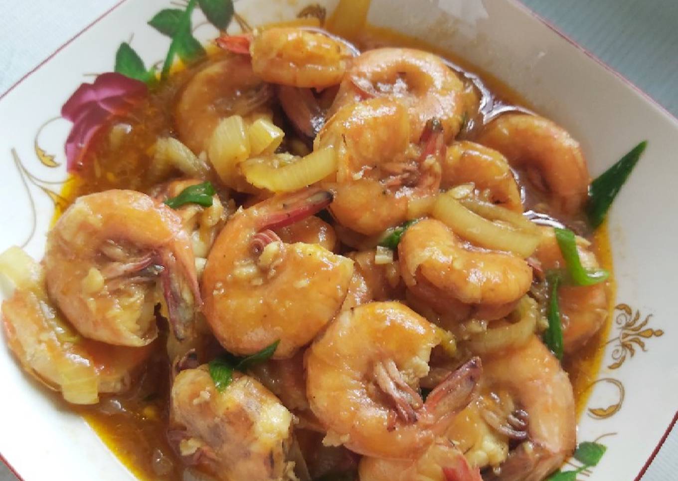 Bagaimana Membuat Udang goreng mentega Anti Gagal