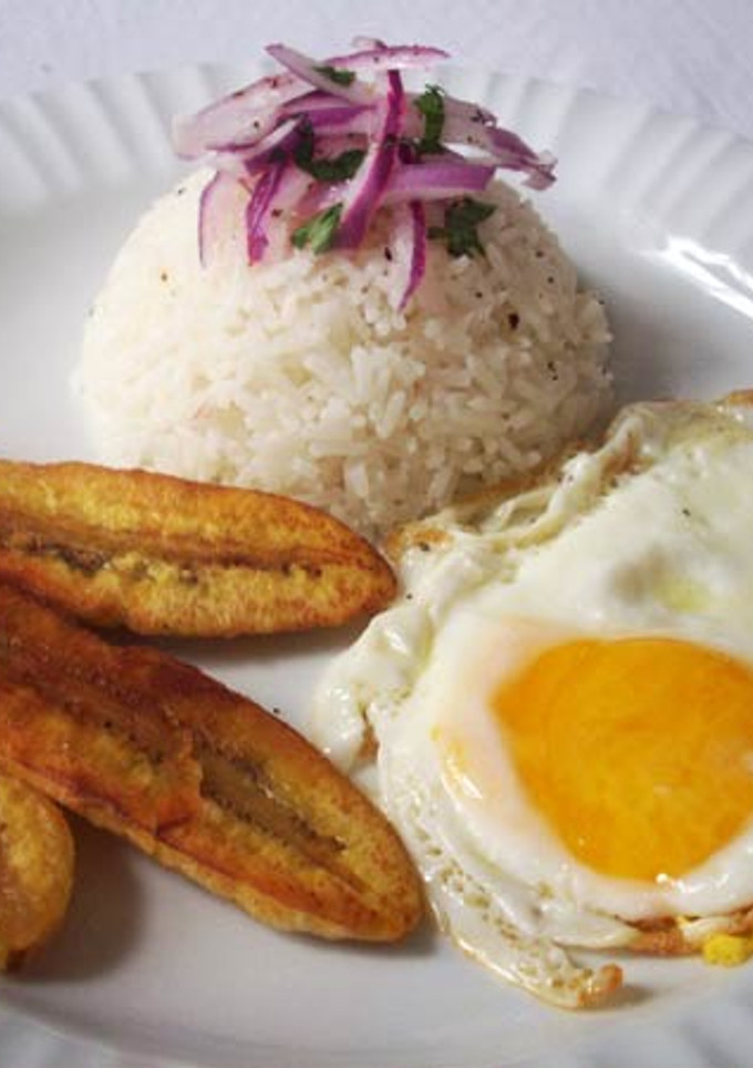 Una foto de Arroz a la cubana