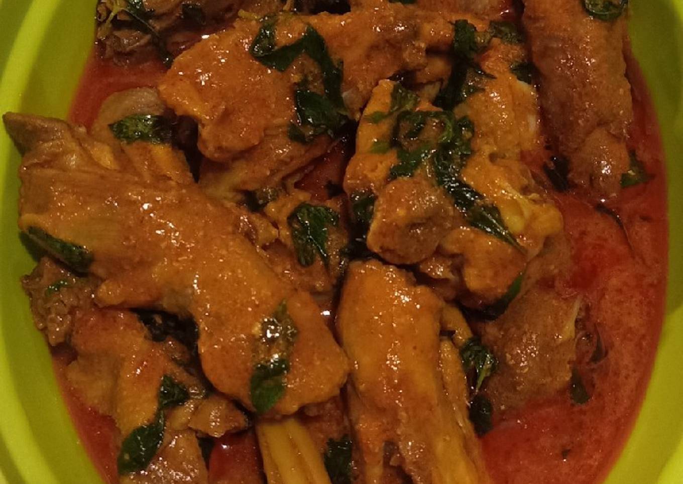 Ayam rica-rica kemangi