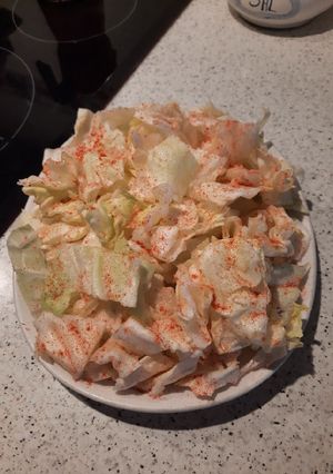 Una foto de Ensalada de col murciana