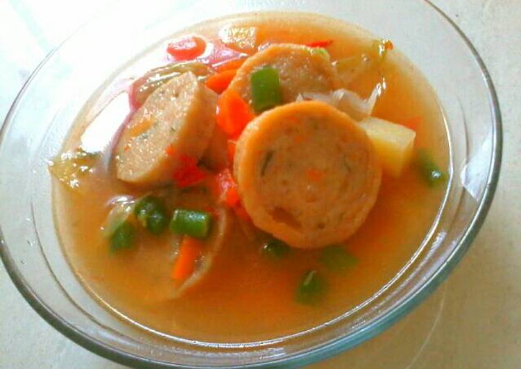 PATUT DICOBA! Resep Sup Merah Scallop Sayuran