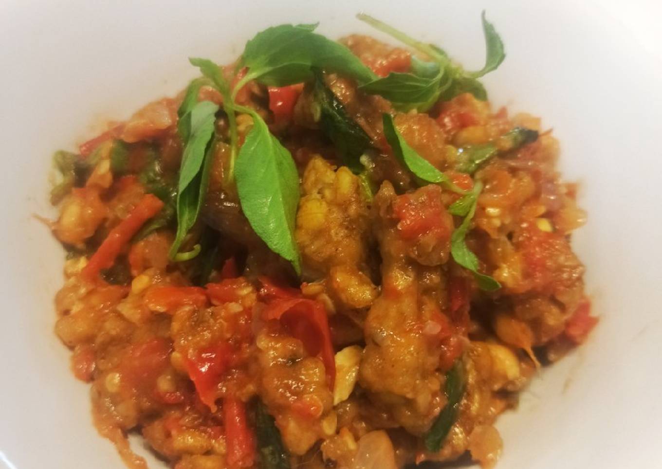 Sambal tempe penyet kemangi