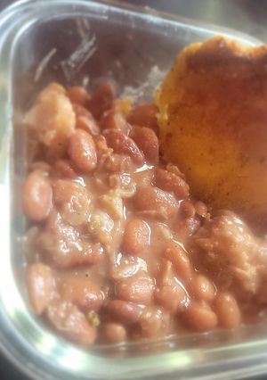 A picture of Old Fashioned Brown Beans.