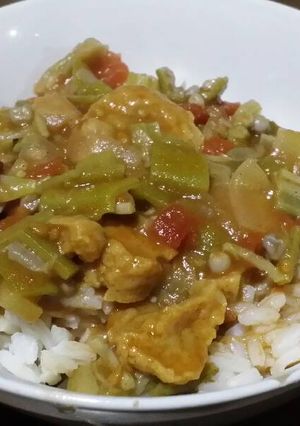 A picture of Iz's Vegan Gumbo with Andouille 