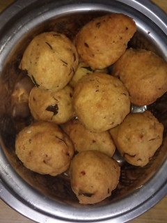 மைசூர் போண்டா செய்முறை முக்கிய புகைப்படம்