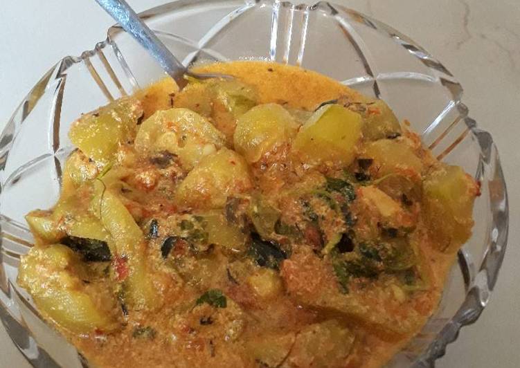 Recipe of Ultimate Parbal curry with coconut milk