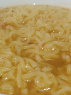 A picture of Instant noodles.