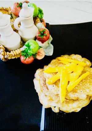 A picture of Mango pan cake.