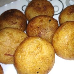 A picture of Kakara.