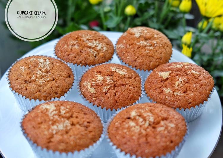 Cara Gampang Menyiapkan Cup cake kelapa jahe, Lezat Sekali