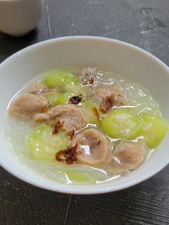 Foto resep Sayur oyong bakso
