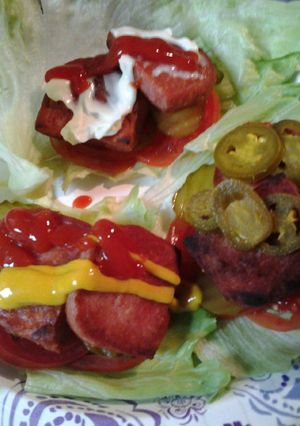 A picture of Fried Spam Lettuce Wraps.