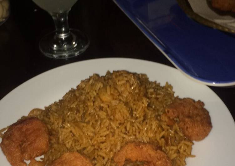 رز احمر مع الجمبري
🦐