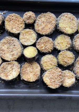 Une photo de Aubergines panées