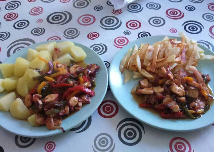 Pulpo con piperrada y patatas