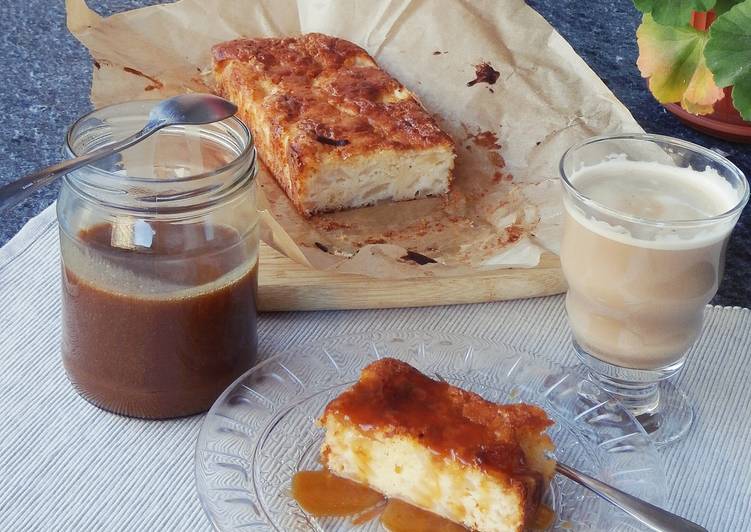 Simple Way to Prepare Perfect Pear cake with salted caramel sauce
