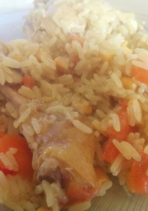 Una foto de Pollo con arroz de fin de mes