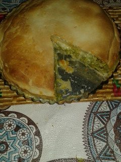 Una foto de "Tarta de brócoli y zapallitos + queso mantecoso" 😋