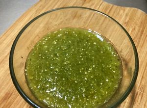 Una foto de Salsa verde de tomate