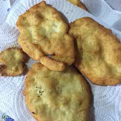 A picture of Tortas Fritas.