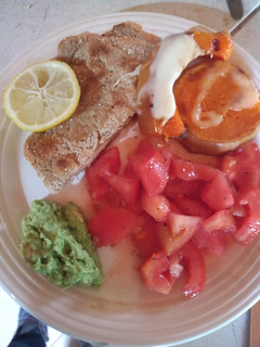 Una foto de Rico almuerzo saludable
