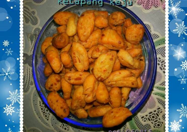 Biji Ketapang Keju