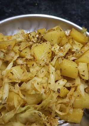 A picture of Pata gobhi.