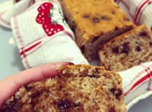 Foto di Plumcake banana, cannella e cioccolato fondente SENZA UOVA, E SENZA GRASSI