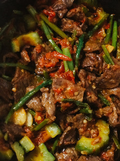 A picture of Beef Belado with Thai Asparagus & Baby Bittergourd.