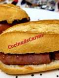 Mini sándwiches de salchichas con mermelada de tomate