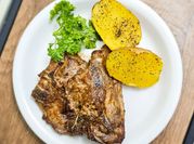 Gambar kambing kurma