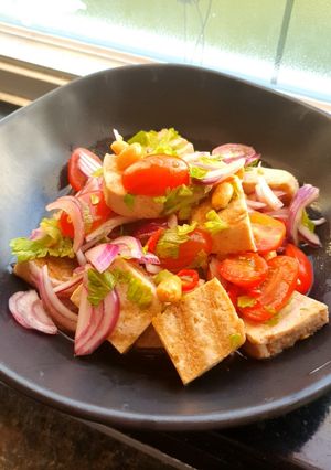 A picture of Grilled Tofu Salad (Vegan).